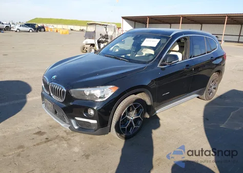 2018 BMW X1 xDrive28I z USA, uszkodzony, nr VIN WBXHT3C33J5K30558